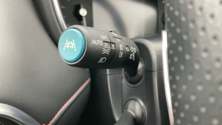 MG Hs 1.5 T-GDI Exclusive 5dr DCT Petrol Hatchback